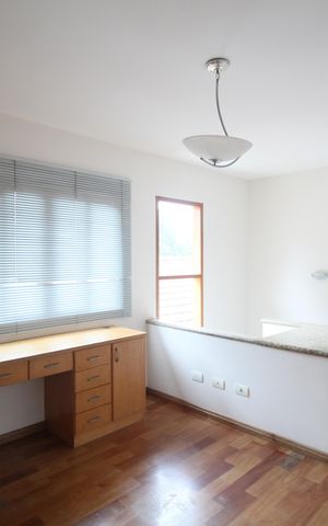 Casa para alugar com 163m², 4 quartos e 2 vagasHall das Escadas