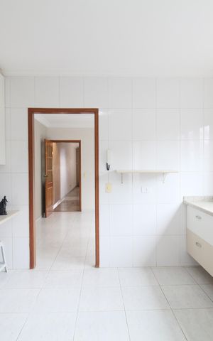 Casa para alugar com 163m², 4 quartos e 2 vagasCozinha