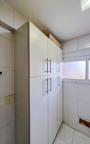 Apartamento à venda com 131m², 3 quartos e 2 vagasÁrea de Serviço