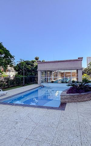 Apartamento à venda com 131m², 3 quartos e 2 vagasÁrea comum - Piscina