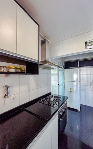 Apartamento à venda com 131m², 3 quartos e 2 vagasCozinha