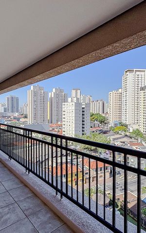 Apartamento à venda com 131m², 3 quartos e 2 vagasVaranda