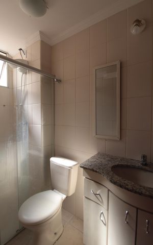 Apartamento para alugar com 79m², 2 quartos e 1 vagaBanheiro da Suite