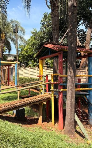 Apartamento para alugar com 43m², 2 quartos e 1 vaga Apartamento para alugar com 43m², 2 quartos e 1 vagaÁrea comum - Playground