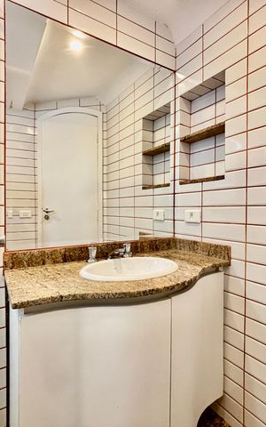 Apartamento para alugar com 45m², 1 quarto e 1 vaga Apartamento para alugar com 45m², 1 quarto e 1 vagaBanheiro