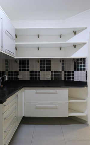 Apartamento à venda com 105m², 3 quartos e 2 vagasCozinha 