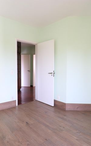 Apartamento à venda com 105m², 3 quartos e 2 vagasQuarto 2