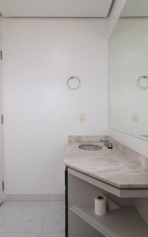 Apartamento à venda com 105m², 3 quartos e 2 vagasBanheiro da Suíte
