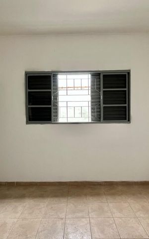 Casa à venda com 145m², 3 quartos e 3 vagas Casa à venda com 145m², 3 quartos e 3 vagasQuarto 3