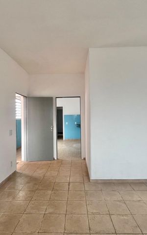 Casa à venda com 145m², 3 quartos e 3 vagas Casa à venda com 145m², 3 quartos e 3 vagasSala