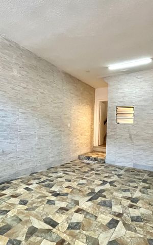 Casa à venda com 227m², 5 quartos e 2 vagas Casa à venda com 227m², 5 quartos e 2 vagasGaragem Casa 2