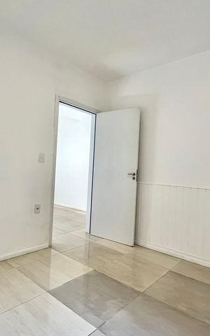 Casa à venda com 227m², 5 quartos e 2 vagas Casa à venda com 227m², 5 quartos e 2 vagasQuarto 2 Casa 1