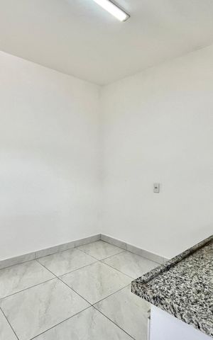 Casa à venda com 227m², 5 quartos e 2 vagas Casa à venda com 227m², 5 quartos e 2 vagasCozinha Casa 2