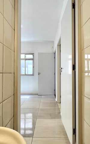 Casa à venda com 227m², 5 quartos e 2 vagas Casa à venda com 227m², 5 quartos e 2 vagasLavabo Casa 1