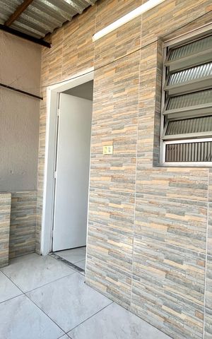 Casa à venda com 227m², 5 quartos e 2 vagas Casa à venda com 227m², 5 quartos e 2 vagasÁrea de Serviço Casa 2