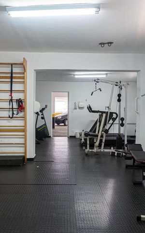 Apartamento para alugar com 35m², 1 quarto e 1 vaga Apartamento para alugar com 35m², 1 quarto e 1 vagaÁrea comum - Academia