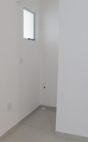 Casa para alugar com 80m², 2 quartos e 1 vaga Casa para alugar com 80m², 2 quartos e 1 vagaBanheiro