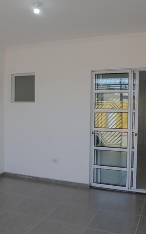 Casa para alugar com 80m², 2 quartos e 1 vaga Casa para alugar com 80m², 2 quartos e 1 vagaQuintal