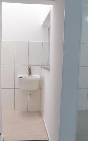 Casa para alugar com 80m², 2 quartos e 1 vaga Casa para alugar com 80m², 2 quartos e 1 vagaÁrea de Serviço
