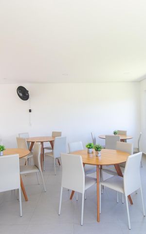 Apartamento para alugar com 45m², 2 quartos e 1 vaga Apartamento para alugar com 45m², 2 quartos e 1 vagaÁrea comum - Salão de festas