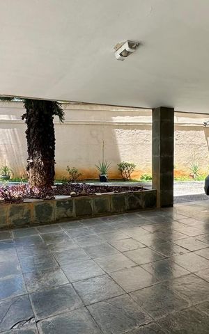 Apartamento para alugar com 117m², 3 quartos e 1 vaga Apartamento para alugar com 117m², 3 quartos e 1 vagaGaragem