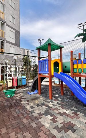 Apartamento à venda com 55m², 2 quartos e 1 vaga Apartamento à venda com 55m², 2 quartos e 1 vagaÁrea comum - Playground