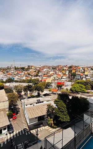 Apartamento à venda com 55m², 2 quartos e 1 vaga Apartamento à venda com 55m², 2 quartos e 1 vagaVista da Sacada