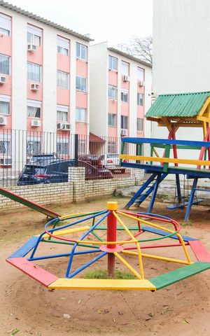 Apartamento para alugar com 48m², 1 quarto e 1 vaga Apartamento para alugar com 48m², 1 quarto e 1 vagaÁrea comum - Playground