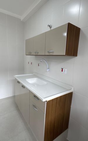 Apartamento para alugar com 42m², 2 quartos e 1 vaga Apartamento para alugar com 42m², 2 quartos e 1 vagaCozinha - Armários