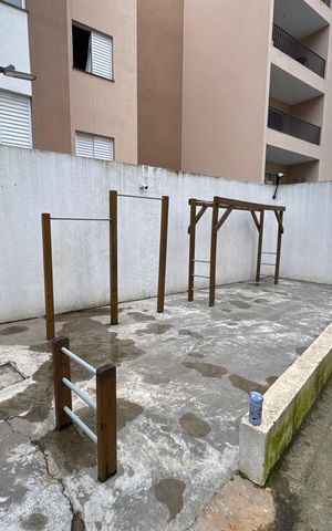 Apartamento para alugar com 42m², 2 quartos e 1 vaga Apartamento para alugar com 42m², 2 quartos e 1 vagaÁrea comum - Playground