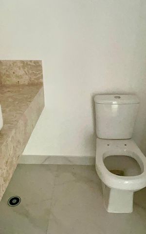 Apartamento à venda com 277m², 4 quartos e 4 vagas Apartamento à venda com 277m², 4 quartos e 4 vagasLavabo