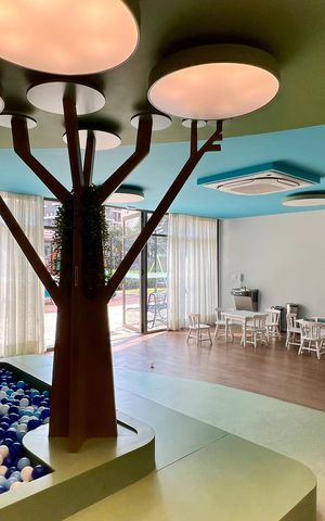 Apartamento à venda com 277m², 4 quartos e 4 vagas Apartamento à venda com 277m², 4 quartos e 4 vagasBrinquedoteca