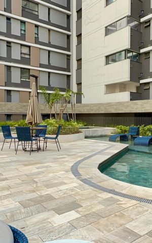 Apartamento à venda com 277m², 4 quartos e 4 vagas Apartamento à venda com 277m², 4 quartos e 4 vagasPiscina