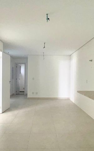 Apartamento à venda com 277m², 4 quartos e 4 vagas Apartamento à venda com 277m², 4 quartos e 4 vagasCozinha