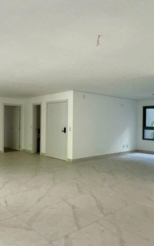 Apartamento à venda com 277m², 4 quartos e 4 vagas Apartamento à venda com 277m², 4 quartos e 4 vagasSala