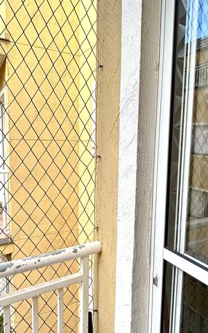 Apartamento à venda com 85m², 2 quartos e 1 vaga Apartamento à venda com 85m², 2 quartos e 1 vagaSacada