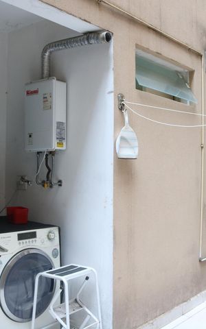 Apartamento à venda com 98m², 2 quartos e 1 vagaÁrea de Serviço
