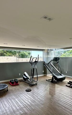 Apartamento à venda com 216m², 3 quartos e 2 vagas Apartamento à venda com 216m², 3 quartos e 2 vagasAcademia