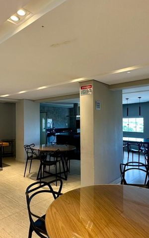 Apartamento à venda com 216m², 3 quartos e 2 vagas Apartamento à venda com 216m², 3 quartos e 2 vagasÁrea comum - Salão de festas