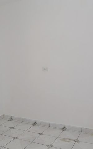 Casa para alugar com 60m², 1 quarto e 1 vaga Casa para alugar com 60m², 1 quarto e 1 vagaSala