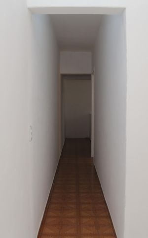 Casa para alugar com 60m², 1 quarto e 1 vaga Casa para alugar com 60m², 1 quarto e 1 vagaCorredor