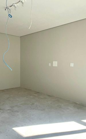 Casa à venda com 600m², 6 quartos e 4 vagas Casa à venda com 600m², 6 quartos e 4 vagasSuíte 6