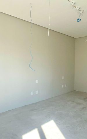 Casa à venda com 600m², 6 quartos e 4 vagas Casa à venda com 600m², 6 quartos e 4 vagasSuíte 6