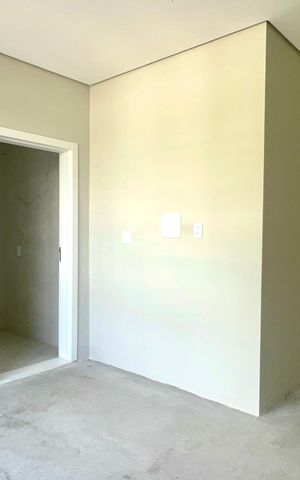 Casa à venda com 600m², 6 quartos e 4 vagas Casa à venda com 600m², 6 quartos e 4 vagasSuíte 3