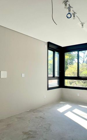 Casa à venda com 600m², 6 quartos e 4 vagas Casa à venda com 600m², 6 quartos e 4 vagasSuíte 6