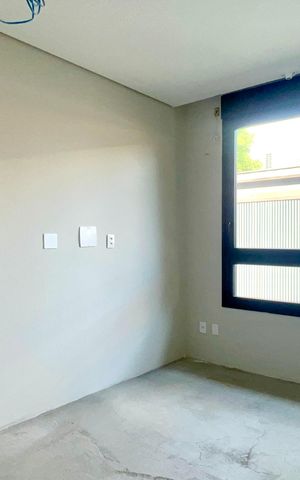 Casa à venda com 600m², 6 quartos e 4 vagas Casa à venda com 600m², 6 quartos e 4 vagasSuíte 4