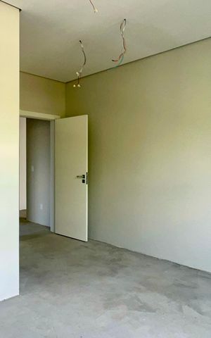 Casa à venda com 600m², 6 quartos e 4 vagas Casa à venda com 600m², 6 quartos e 4 vagasSuíte 3