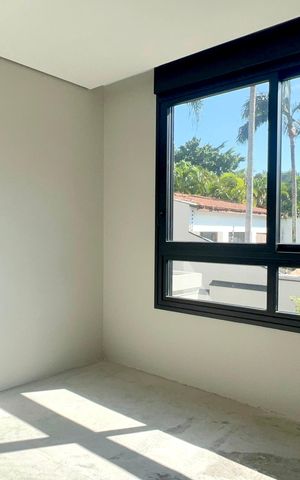 Casa à venda com 600m², 6 quartos e 4 vagas Casa à venda com 600m², 6 quartos e 4 vagasSuíte 2
