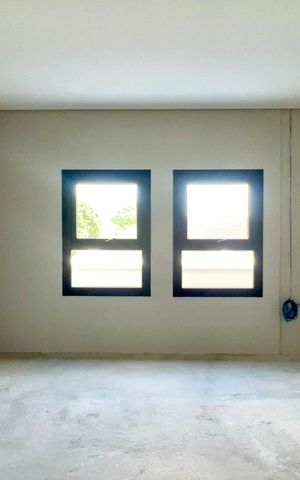 Casa à venda com 600m², 6 quartos e 4 vagas Casa à venda com 600m², 6 quartos e 4 vagasÁrea Técnica