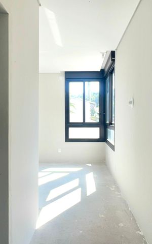 Casa à venda com 600m², 6 quartos e 4 vagas Casa à venda com 600m², 6 quartos e 4 vagasSuíte 6